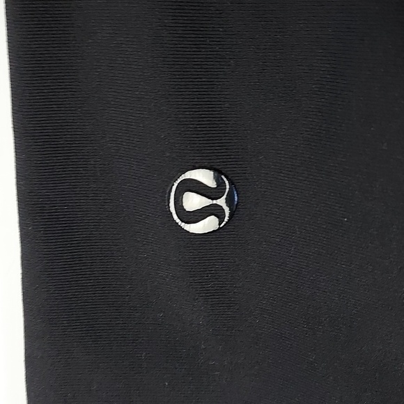 Lululemon If You're Lucky Crop Capri Leggings Black / Heathered Black Size 4 - Picture 8 of 16